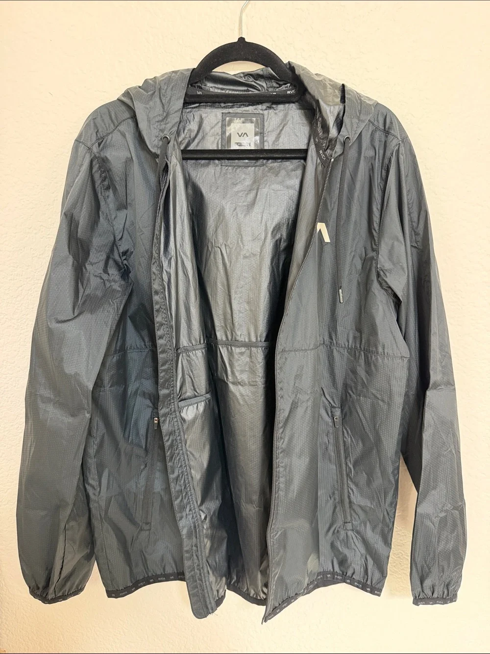 RVCA Men's Hooded Windbreaker Jacket - Charcoal Gray